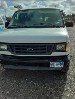 2003 Ford E-350 Extended Passenger Van