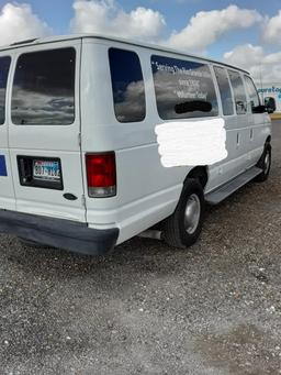 2003 Ford E-350 Extended Passenger Van