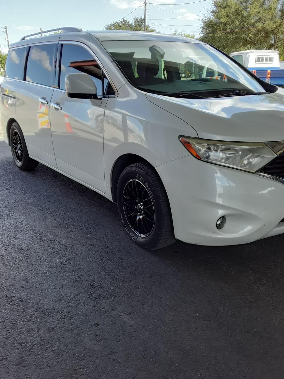 2012 Nissan Quest