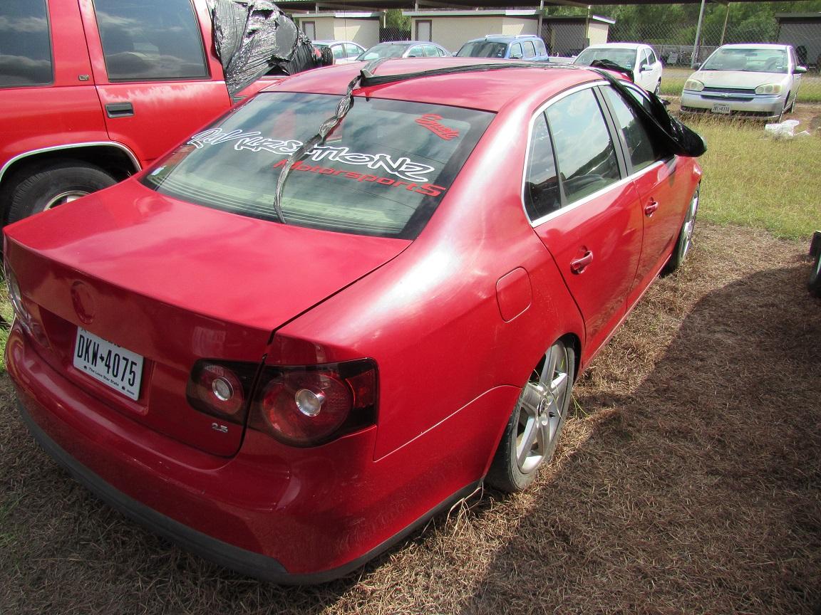 2008 Volkswagon Jetta Red