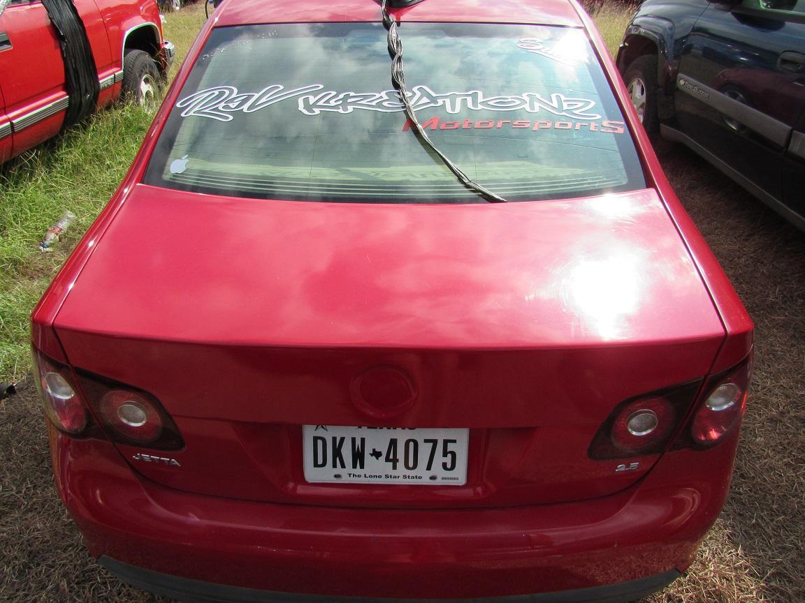 2008 Volkswagon Jetta Red