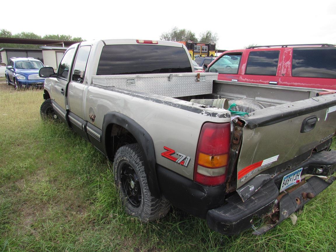 2000 Chevy Silverado Pick Up Beige