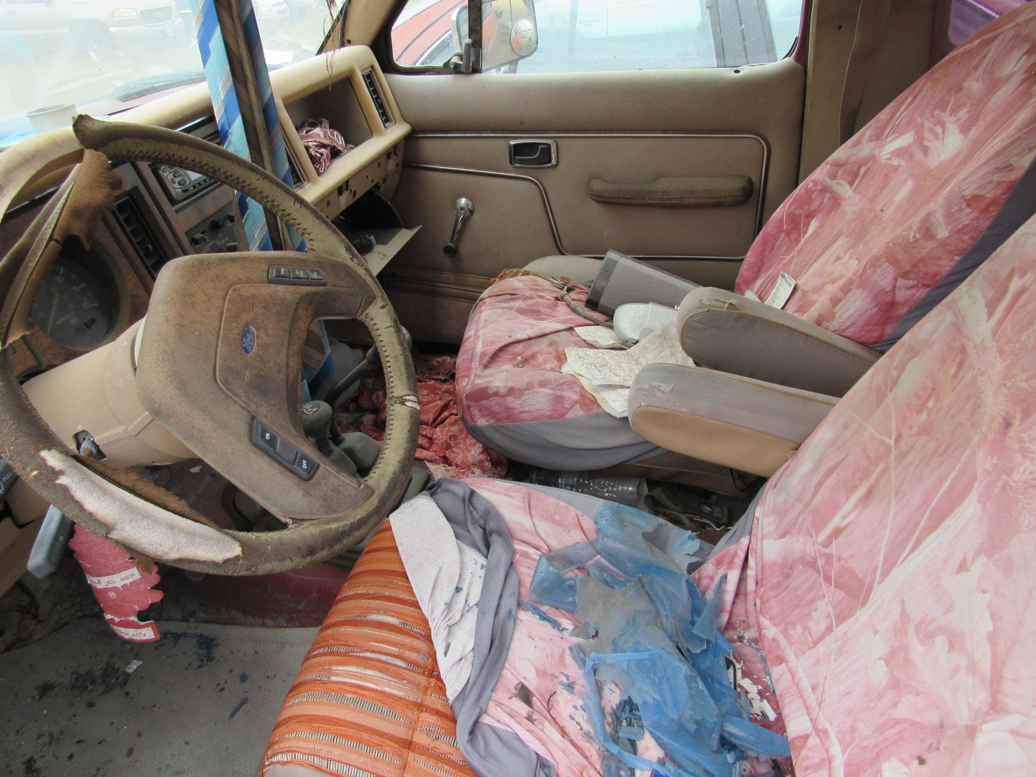 1985 Ford Bronco Maroon