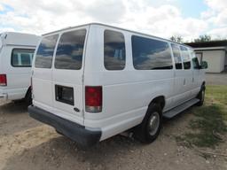 2003 Ford E-350 Extended Passenger Van