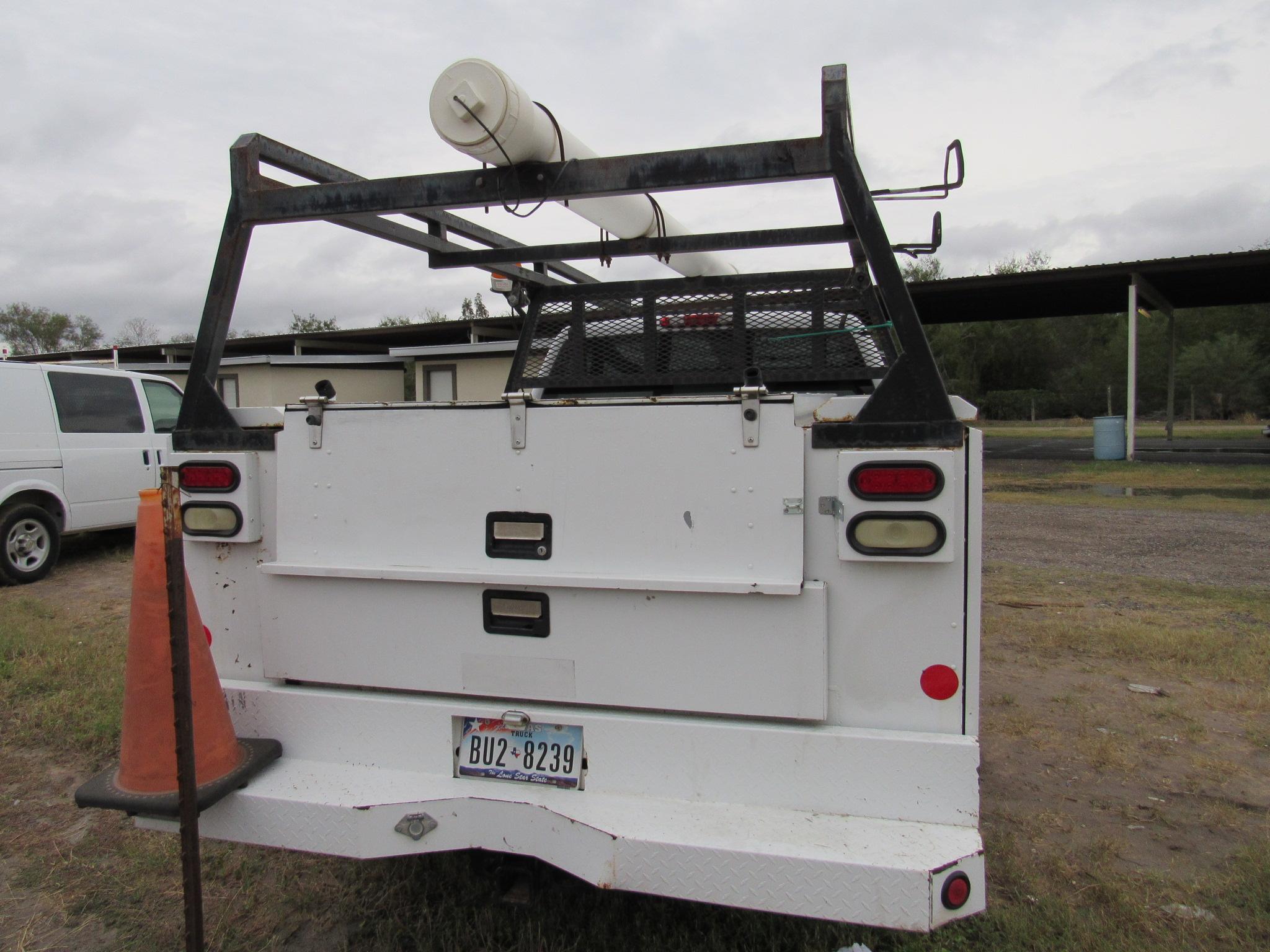 2012 Chev 2500 HD Pk with Service Body