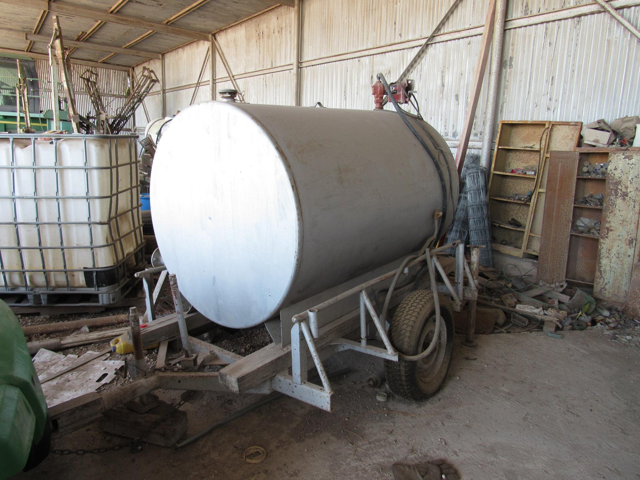 500 GALLON DIESEL TANK TRAILER