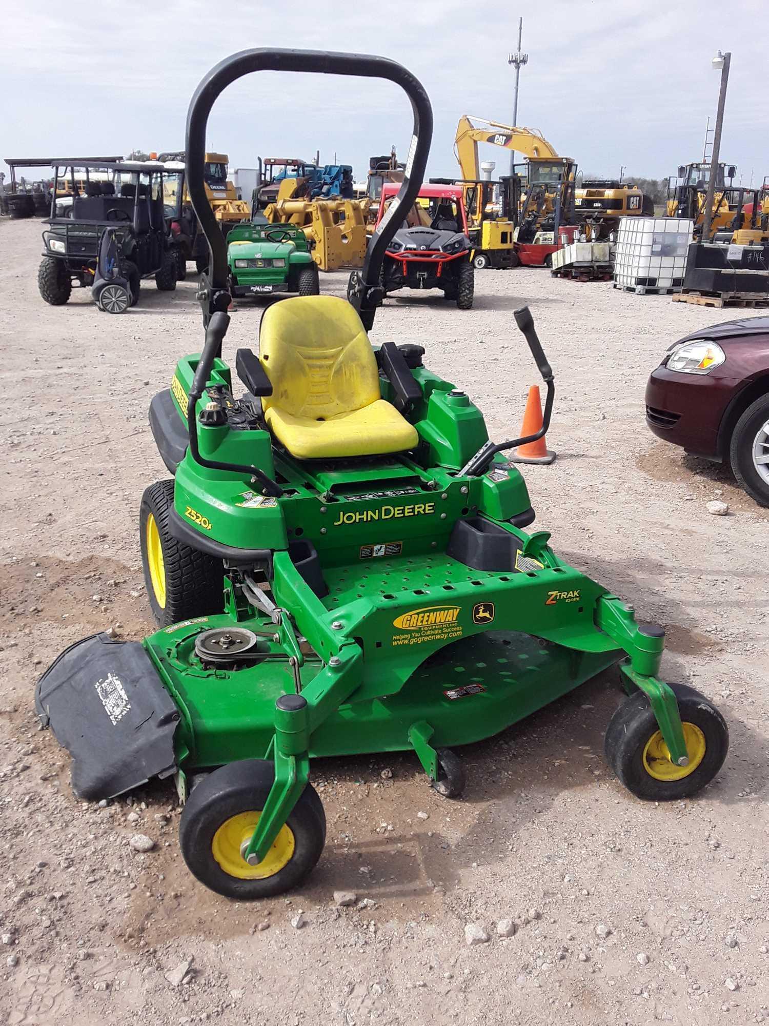 Z520A JD Zero Turn Mower, 25hp 60" Deck, Srl# TC520AE011013