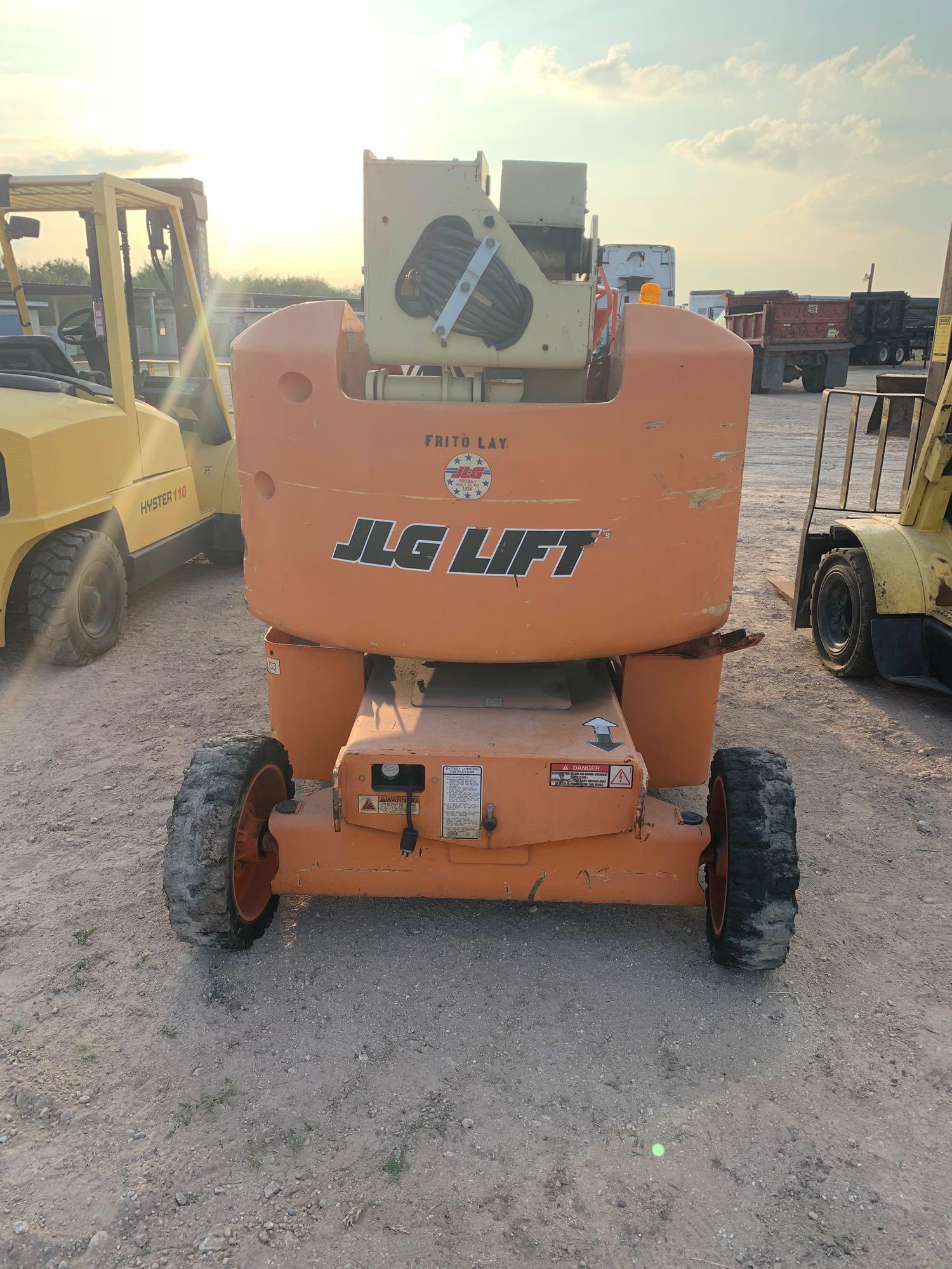 JLG Lift Bucket, N-40 Electric,