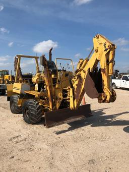 Vermeer V 450 Trencher / Backhoe w push blade