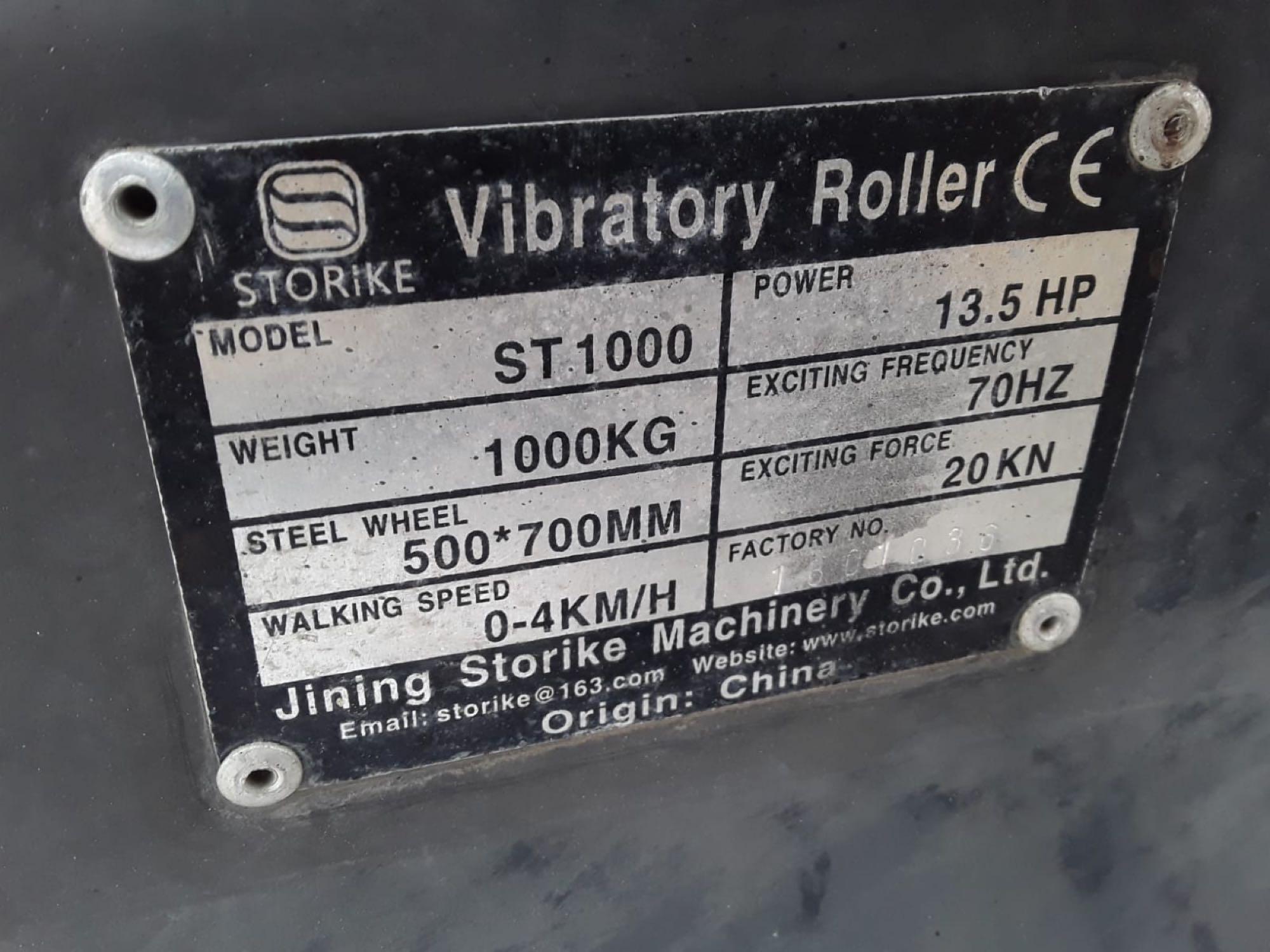 Vibratory Roller CE ST1000