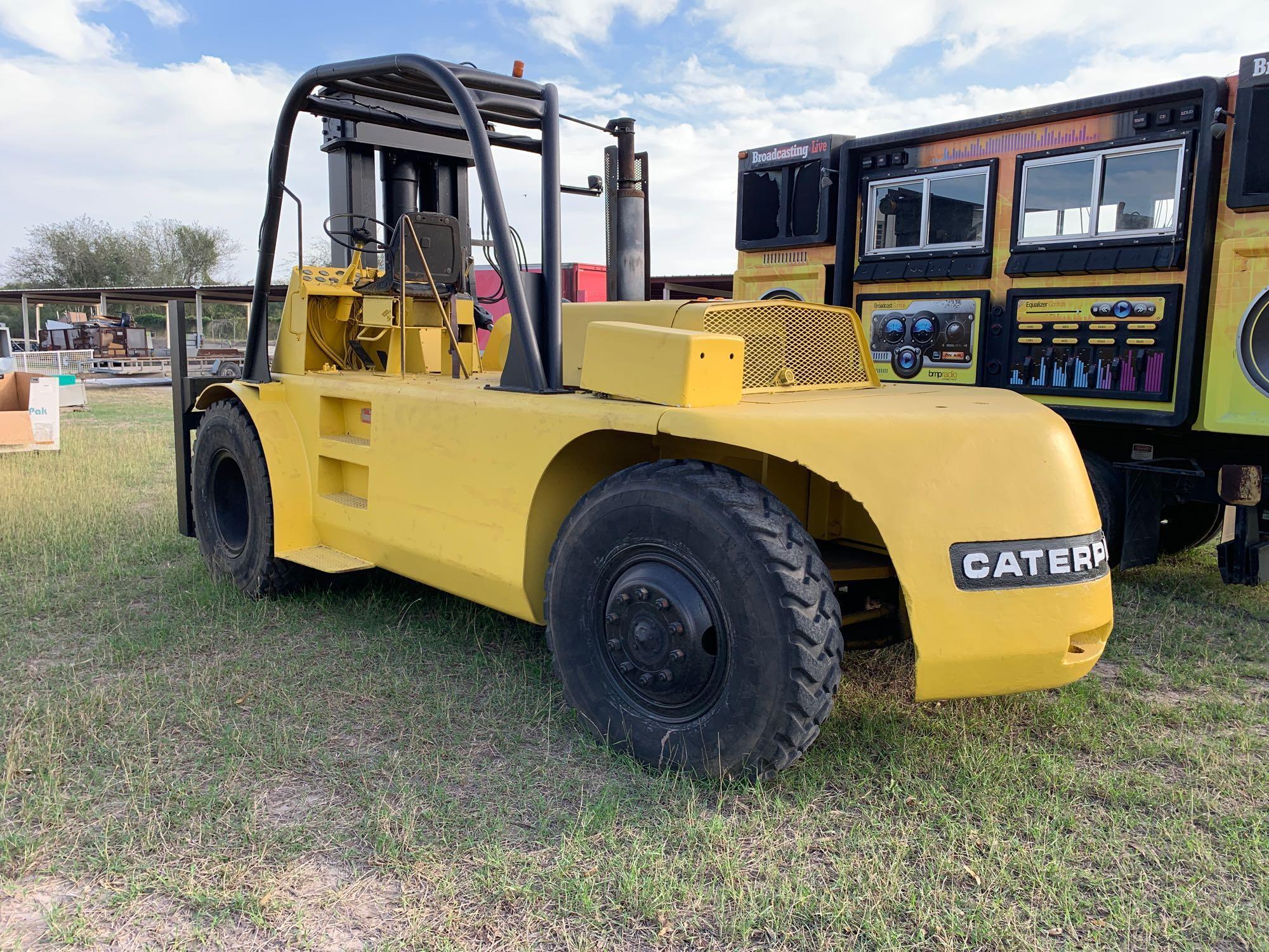Caterpillar Forklift AM-40, Srl# 84R00148, Type D