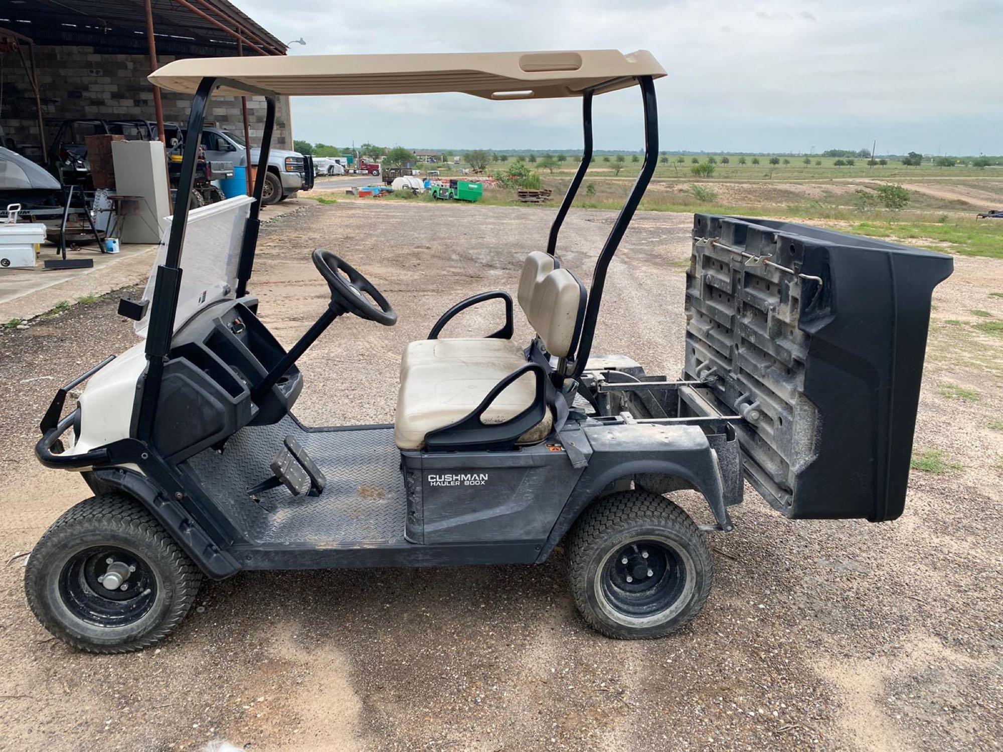 2018 Cushman Hauler 800X Golf Cart