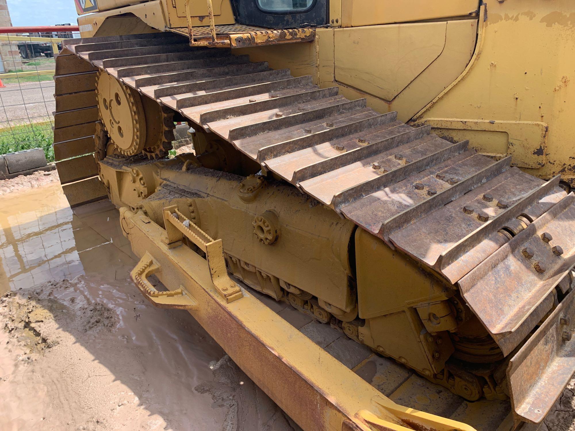 2013 D6T LGP Caterpillar Bull Dozer, Srl# CAT00D6TJJRW00251