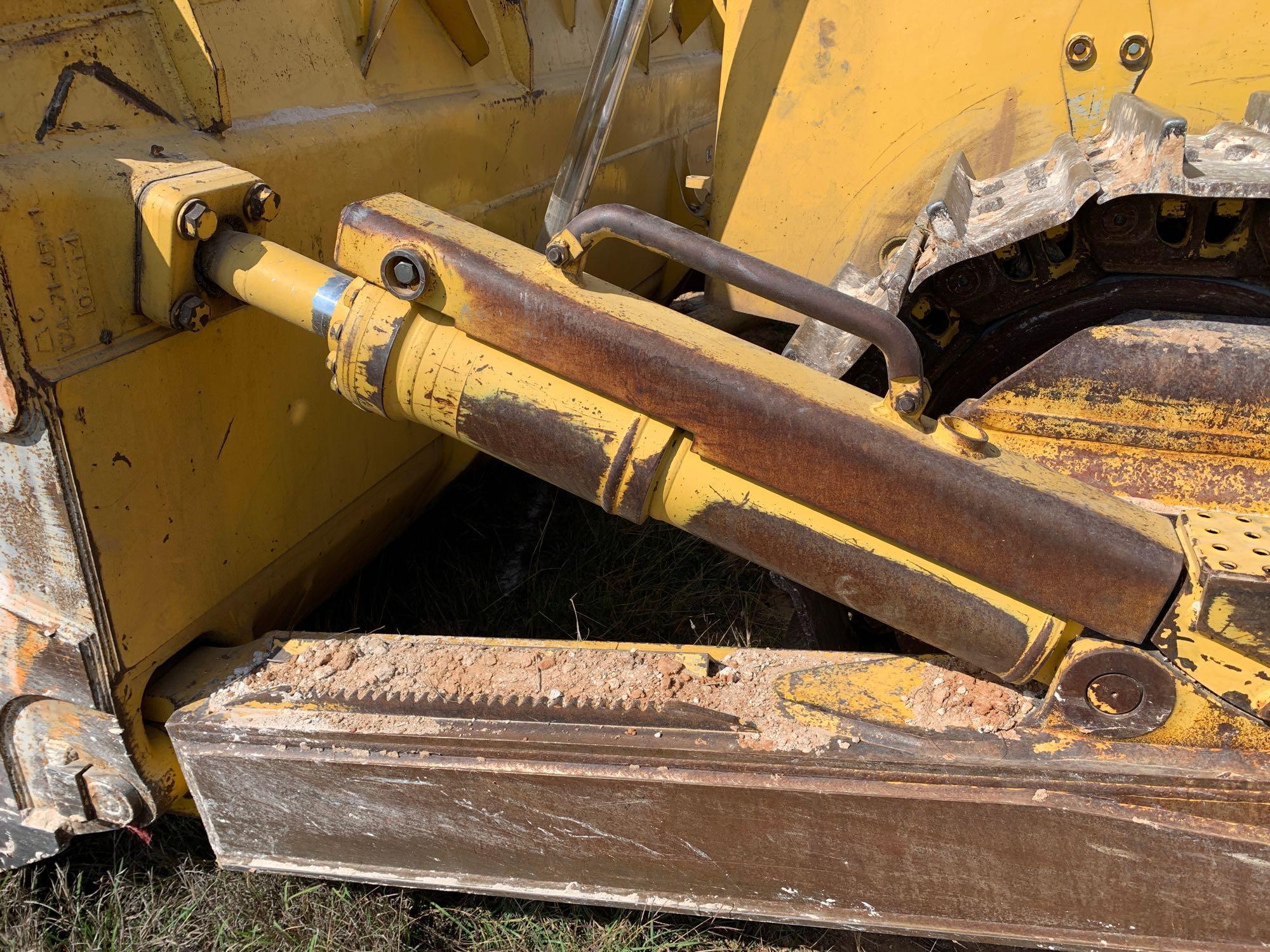 2012 KOMATSU D155AX6