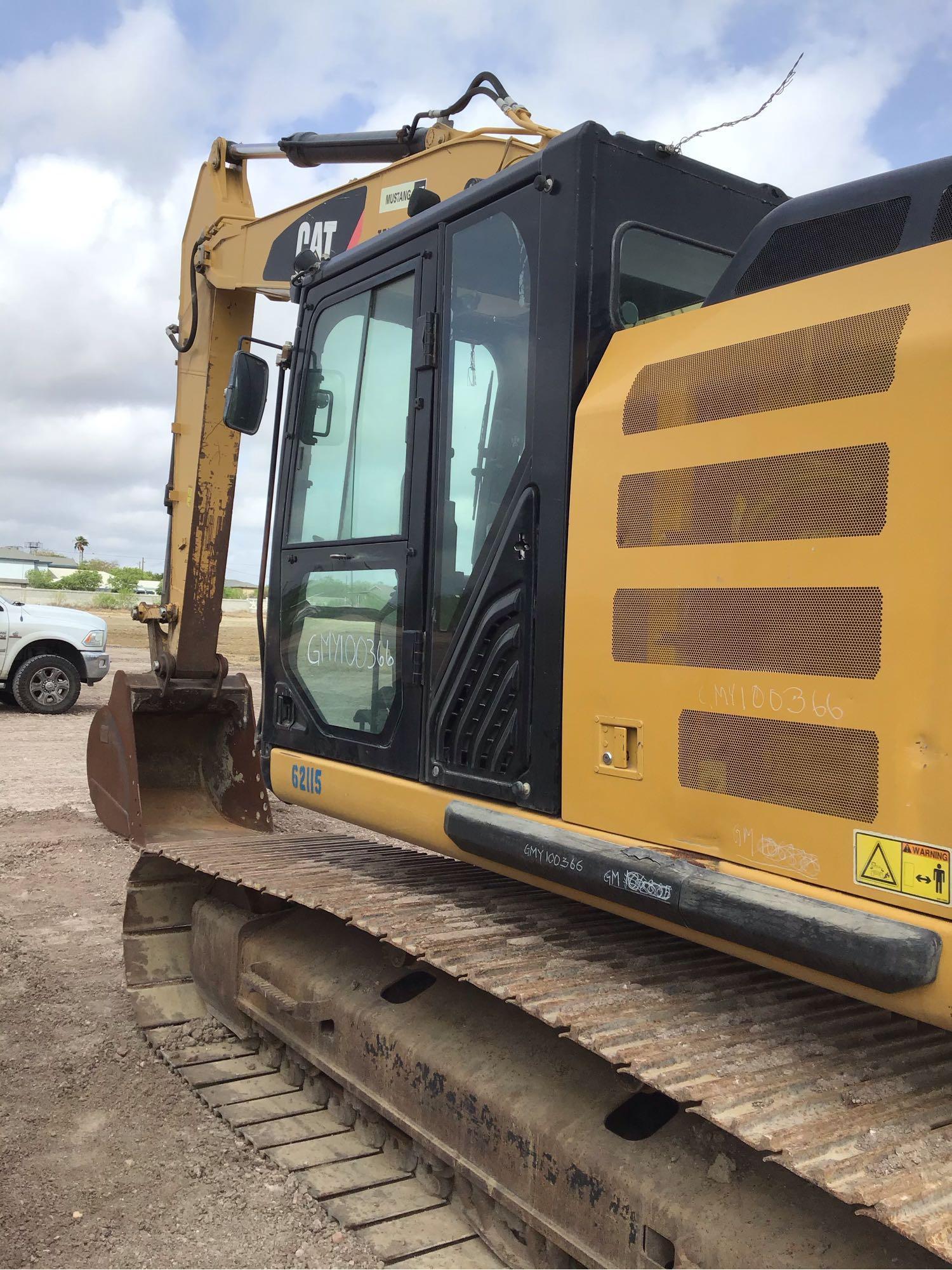 320 E LRR Caterpillar Excavator, Srl# TFX00455