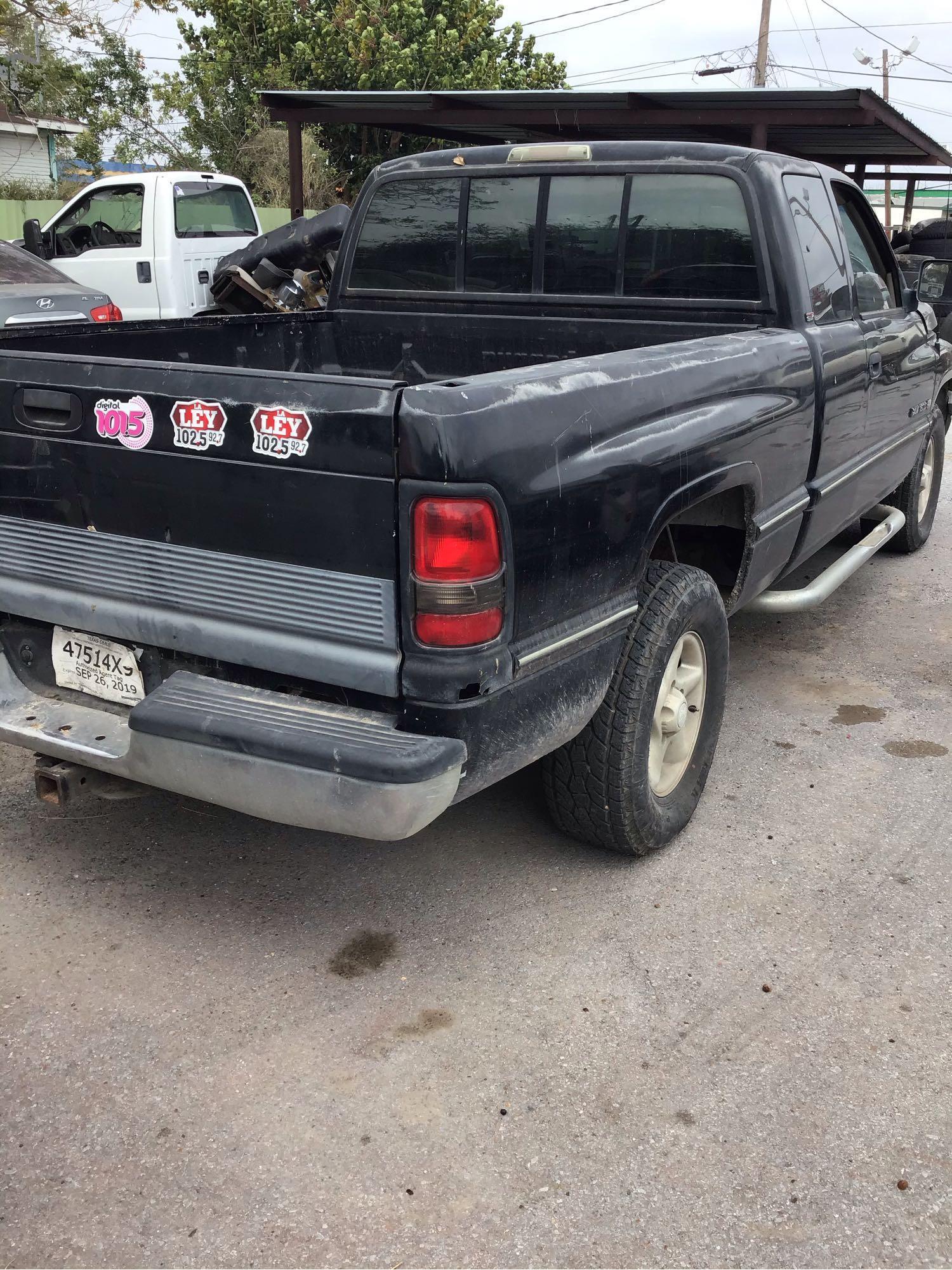 1996 Dodge Ram Pickup Pickup Truck, VIN # 3B7HC13Y4TG172372