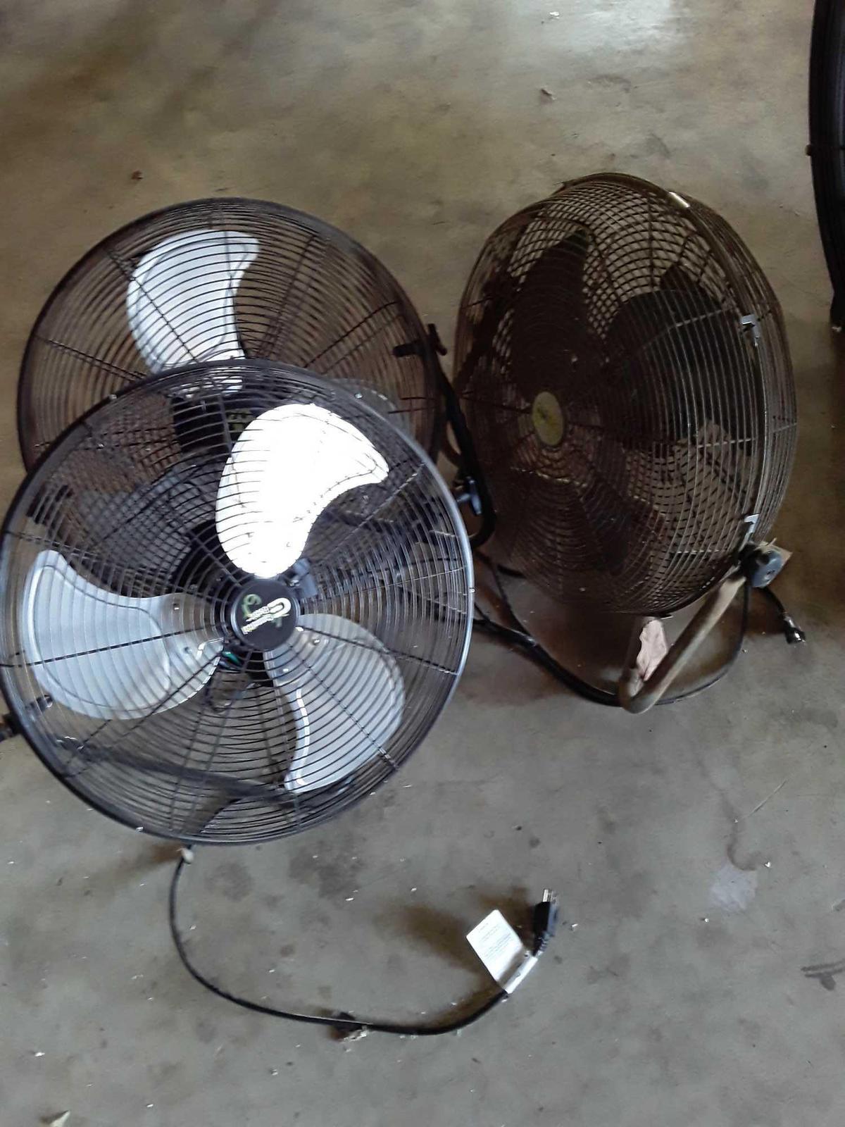 3 Fans