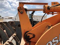 2006 Doosan 200-V Wheel Loader, with Brush Loader Attachment, Srl# DHKHLSQ0E65001310