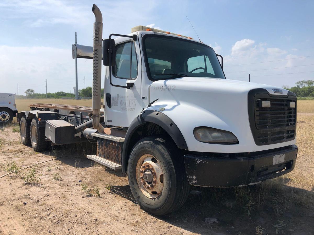 2011 Freightliner M2 112 Medium Duty Truck, VIN # 1FVHC5DV4BDAW6311