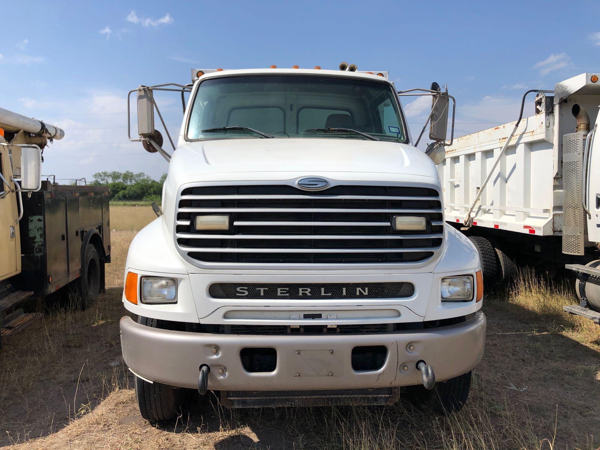 2008 Sterling L9500 Series Truck, VIN # 2FZHAZCK78AZ38453