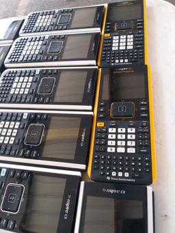 (24) Calculators Ti-nspire CX