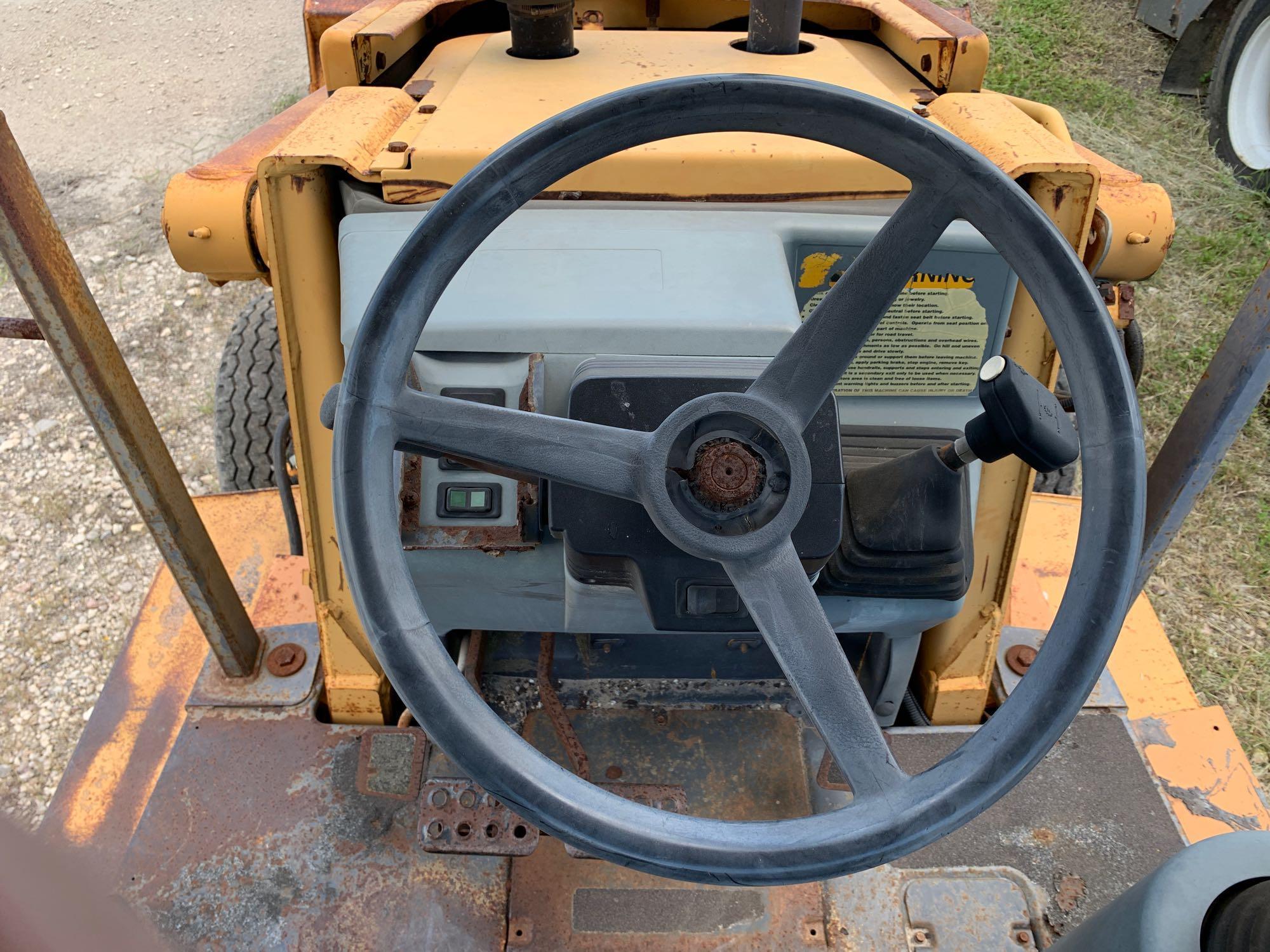 580 Super L Case Backhoe (No Digging Arm)