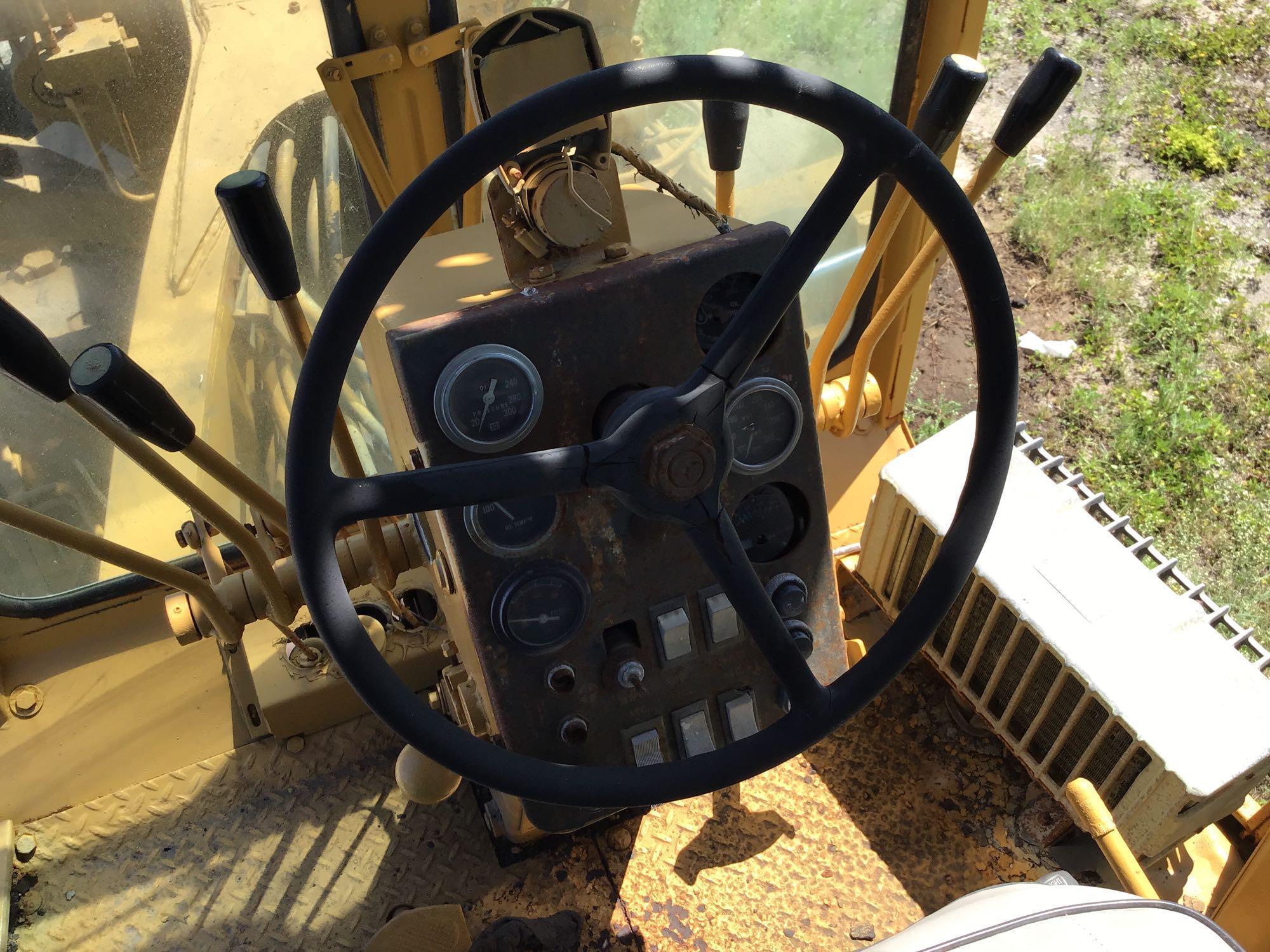 Gallion Motorgrader, Model# T500M, Srl# IC-09169