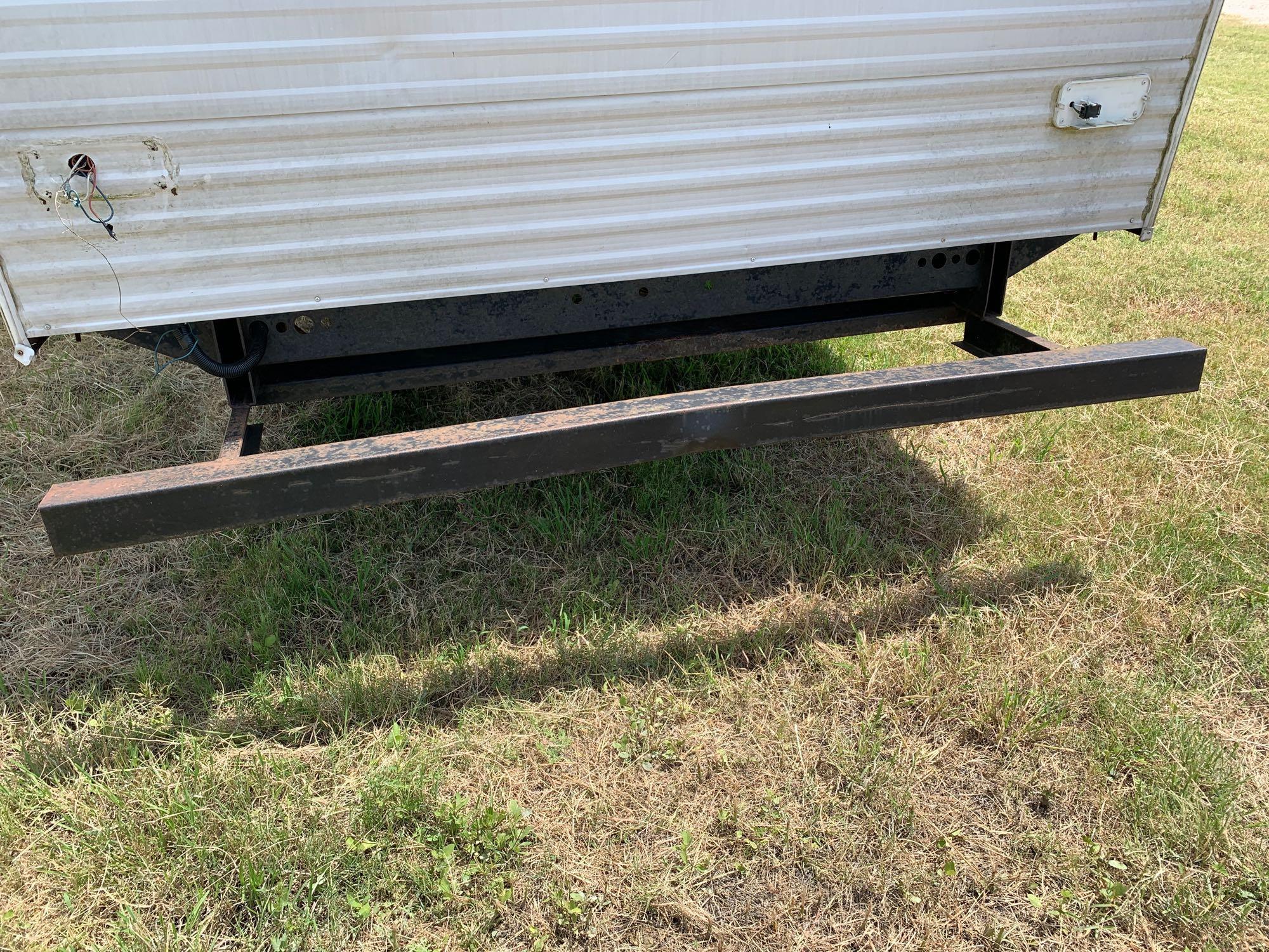 2006 Gulf Stream Cavalier 30FT Bumper Pull RV Trailer, VIN # 1NL1GTR2761045925