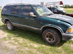 1996 Chevrolet Blazer Multipurpose Vehicle VIN# 1GNCS13W2T2118113 *TO BE SOLD TO THE HIGHEST BIDDER*