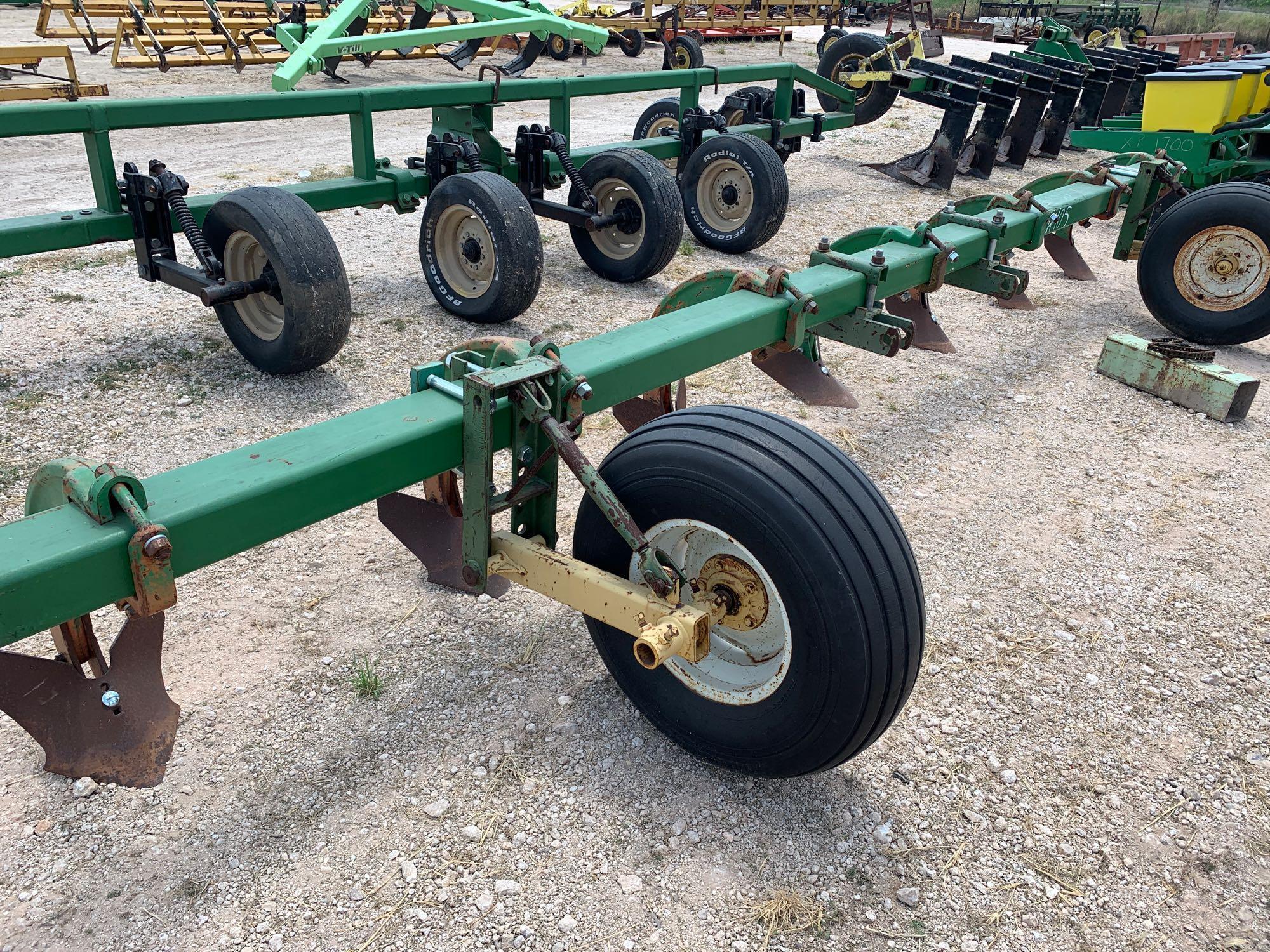 6-Row Gooseneck Bedder