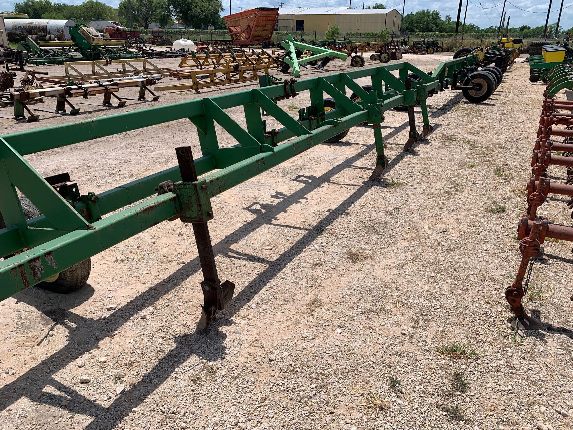 30 Ft Triple Bar Cultivator