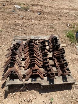 Pallet w/Cultivator Sweeps