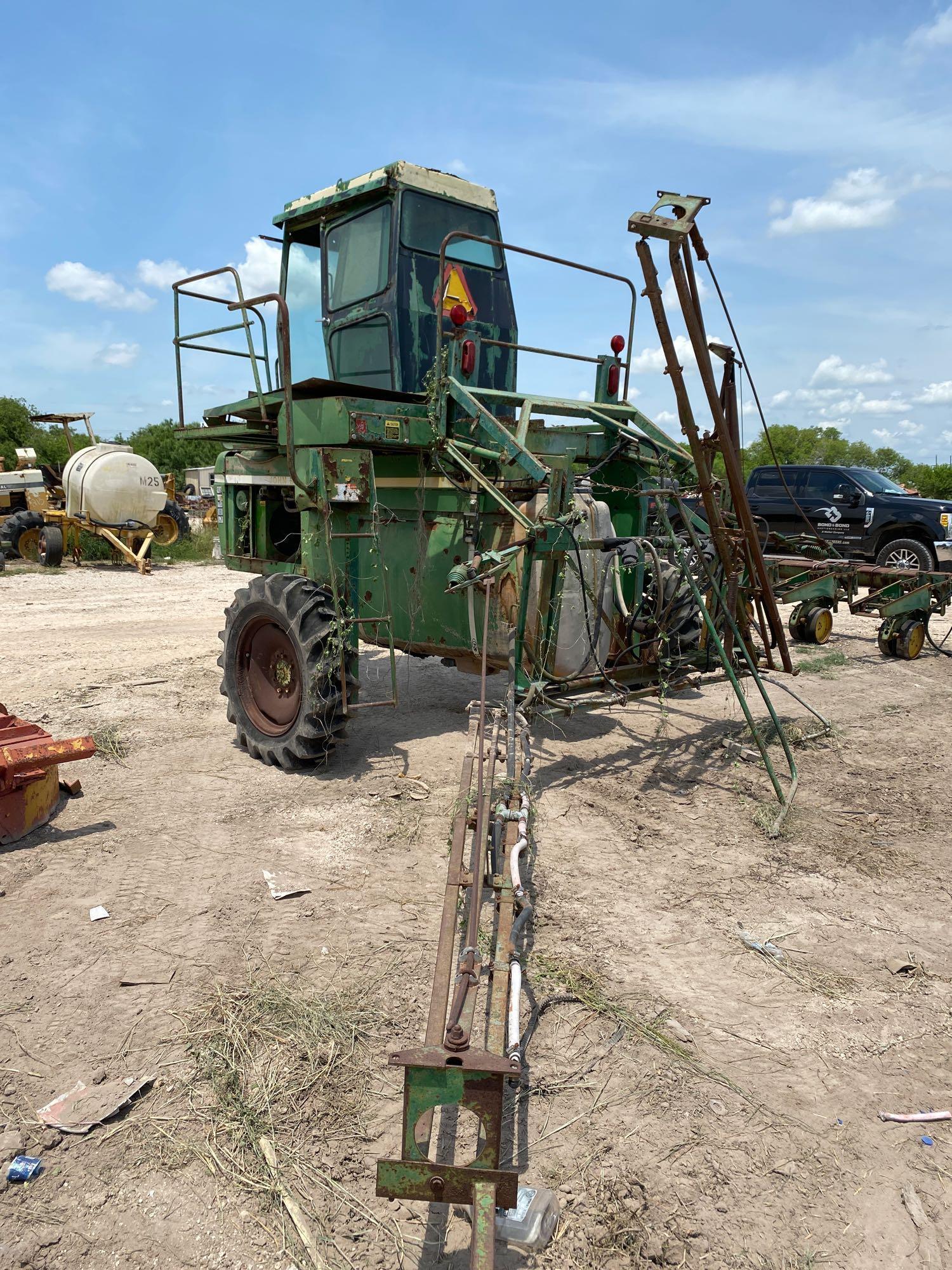 6000 JD Sprayer (Not Complete, Parts)