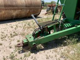 John Deere Grain Cart