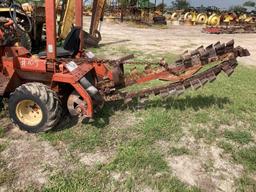 2310 Ditch Witch Trencher S#3E1375 HRS: 1,411 RUNS & DRIVES