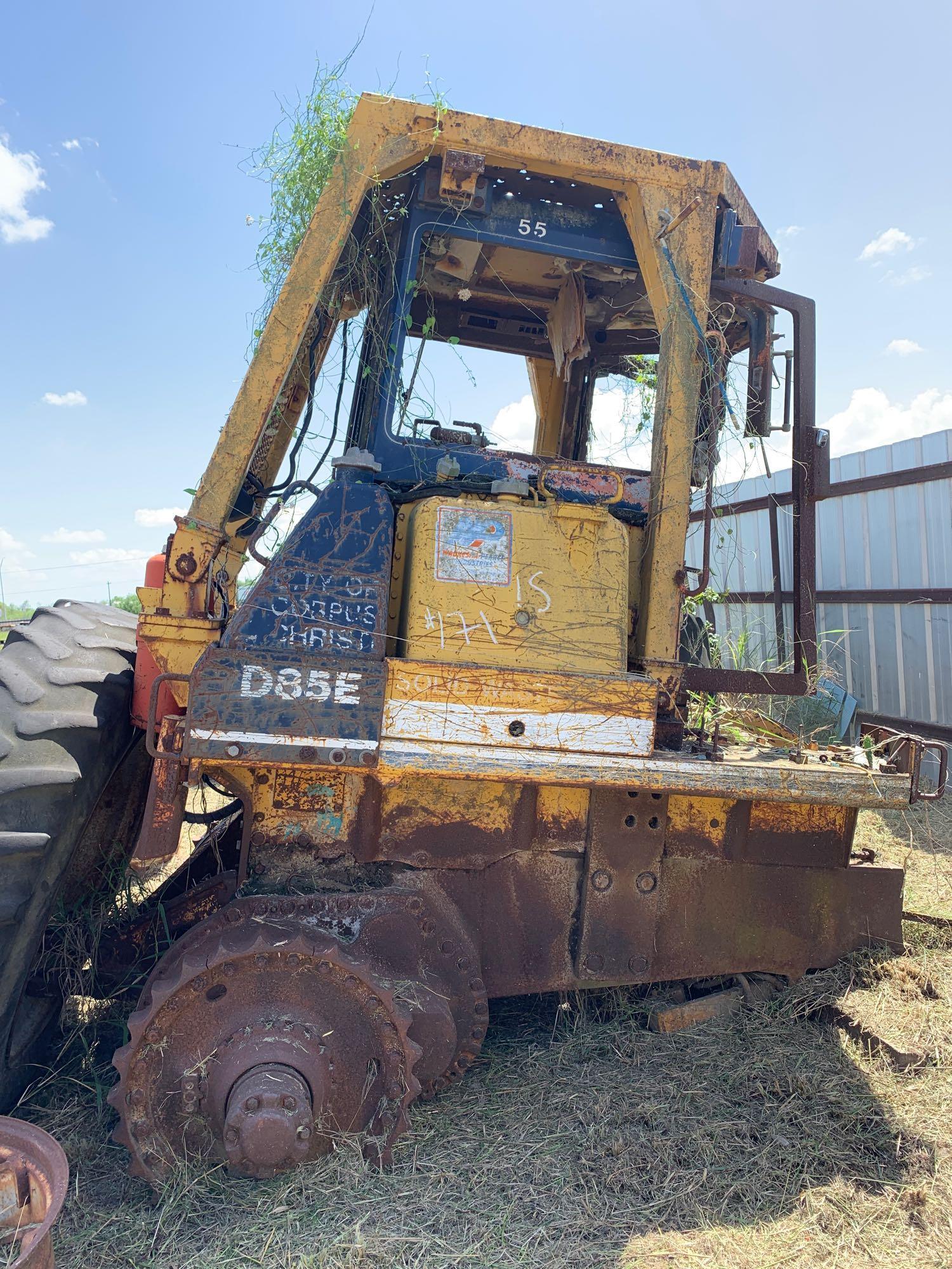 Komatsu D85E-21 Final Drive & Trans S#37220