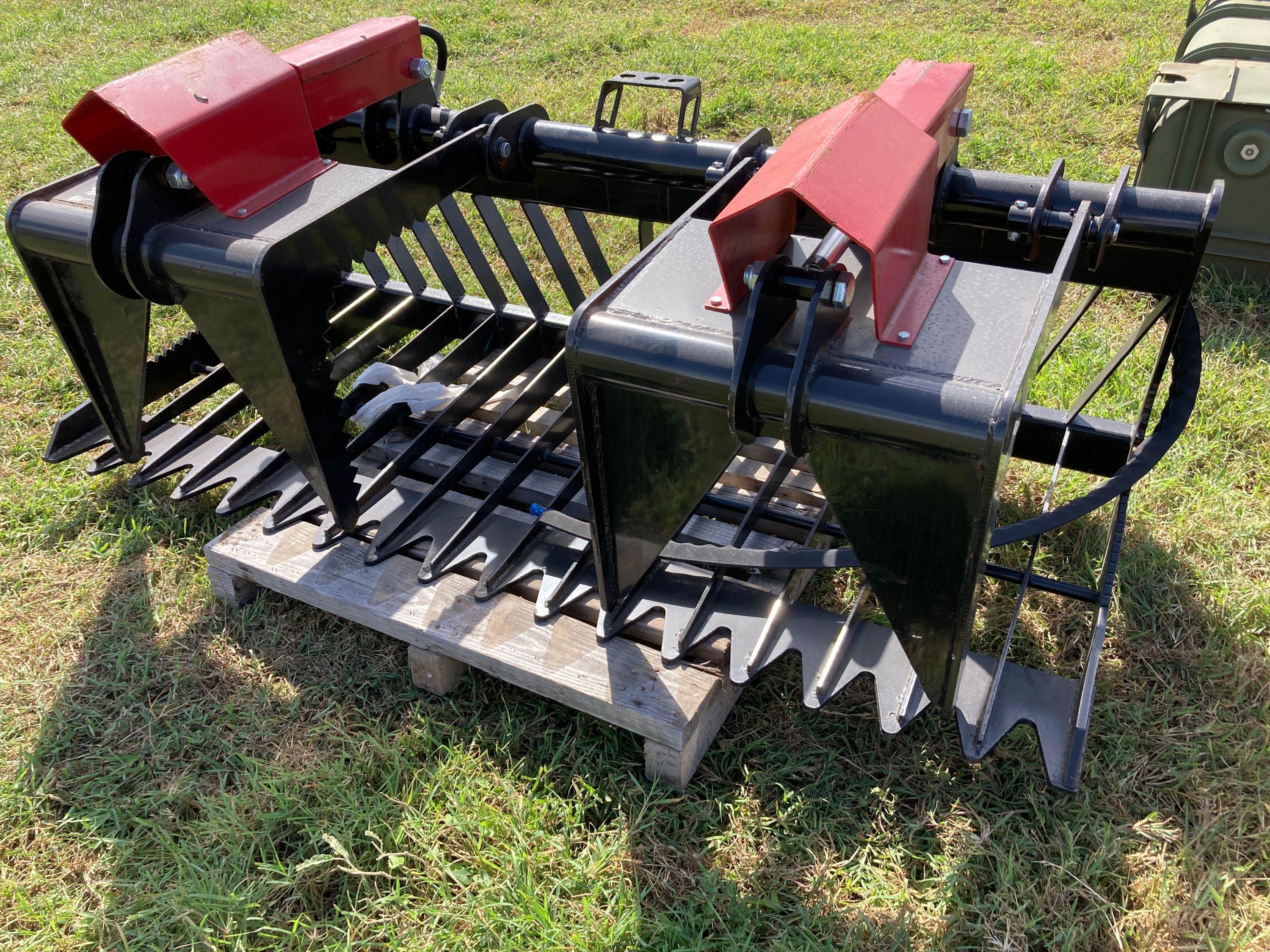 Skid steer grappler attachment (Unused)