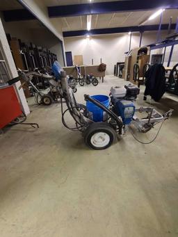 Graco Line Laser Striper 3900 Gas Motor