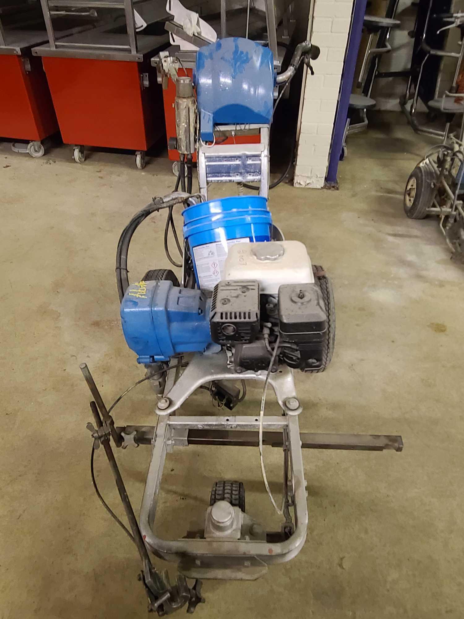 Graco Line Laser Striper 3900 Gas Motor