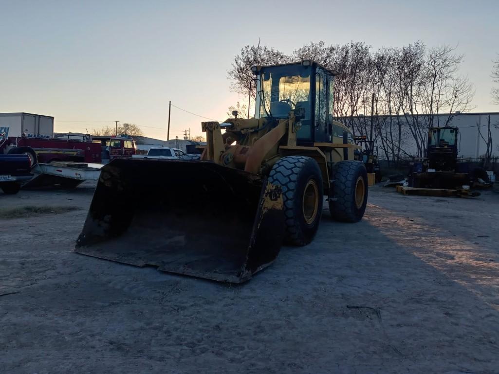 Caterpillar 938G Wheel Loader, Hours 7870