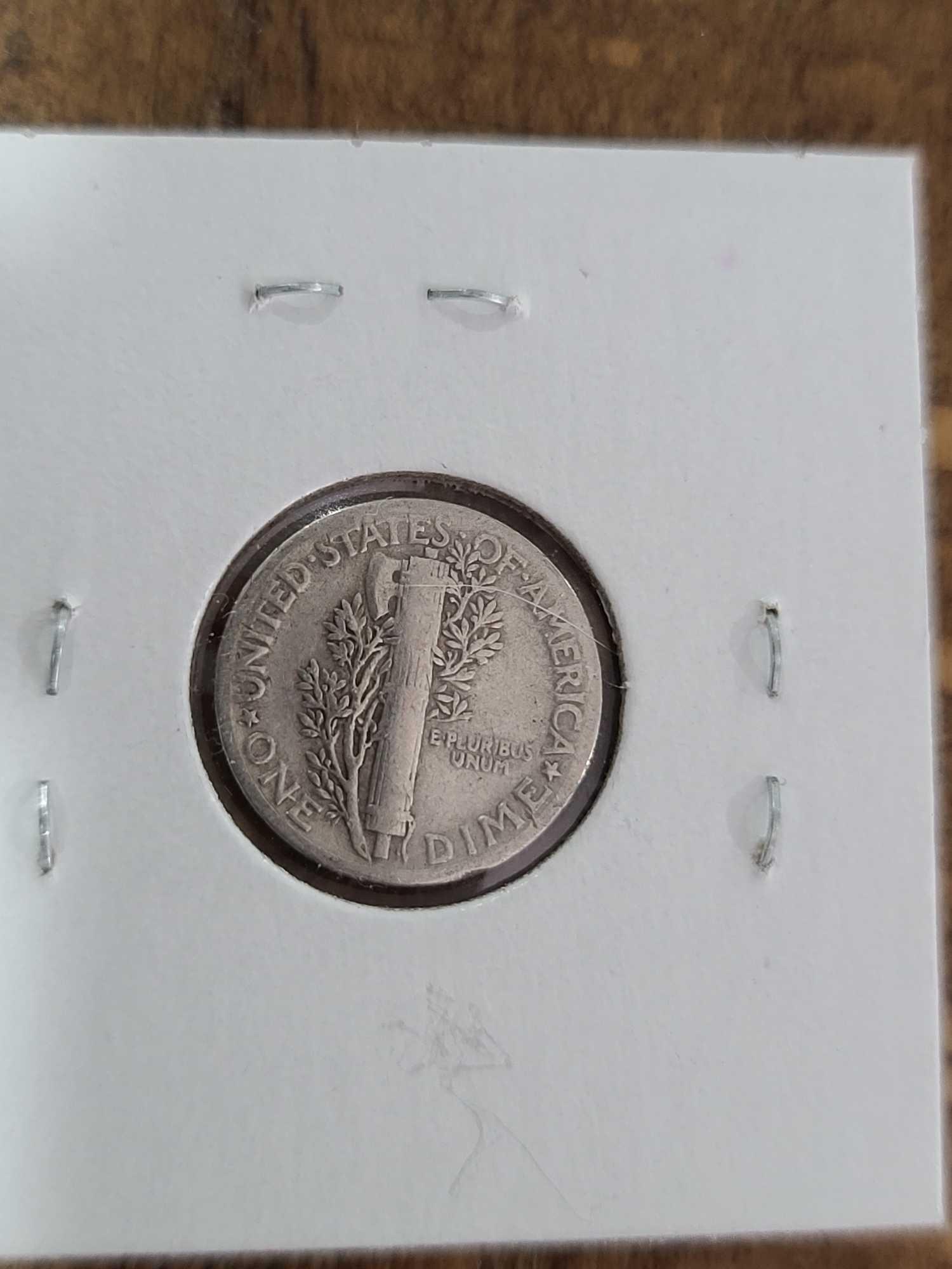 (1) Standing Liberty ''1926'' Quarter, (1) ''1939'' Mercury Dime, (1) ''1910'' Barber Dime