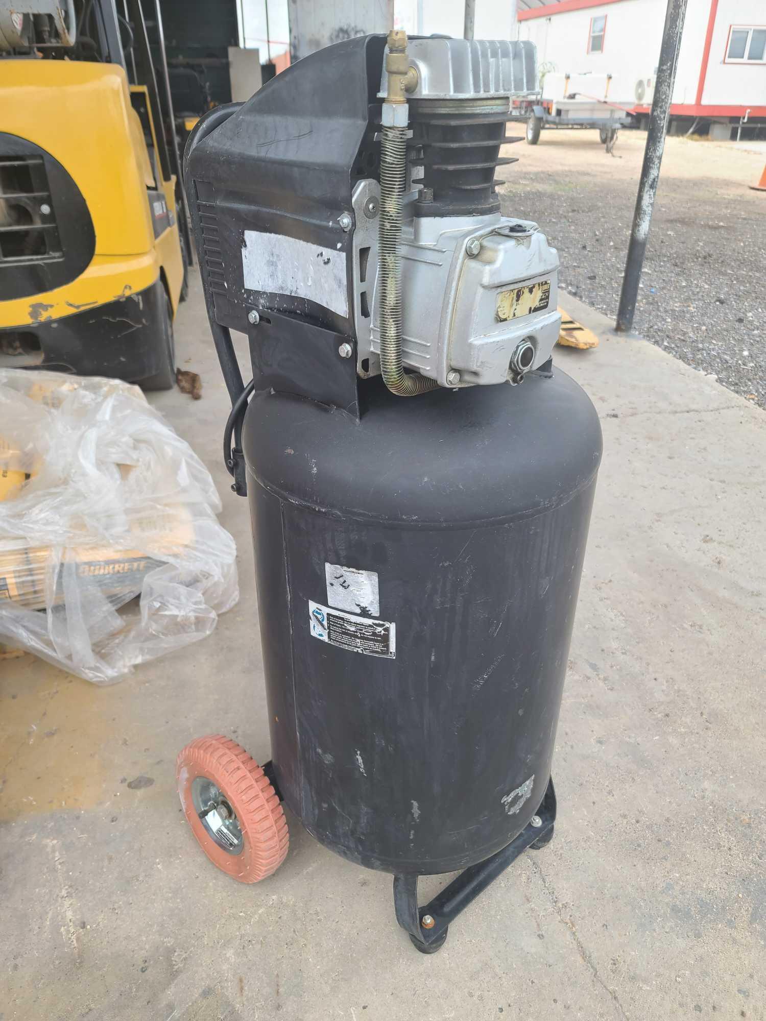 Black Central Pneumatic Air Compressor