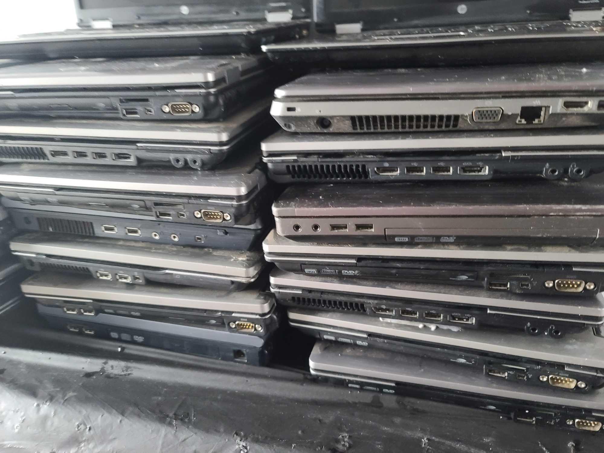 (43) Laptops Total