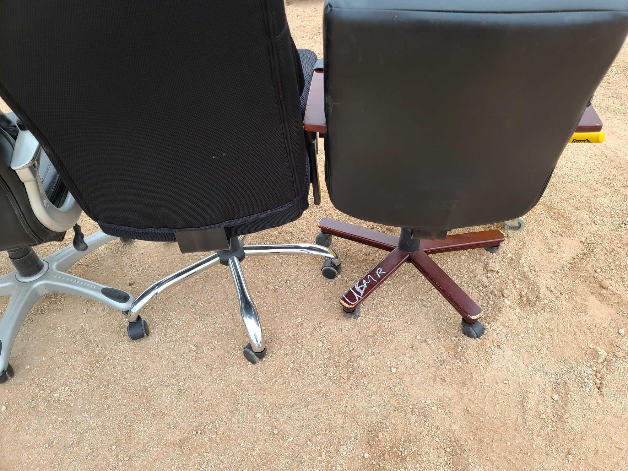 (5) Office Chairs & (1) Commercial Mop Bucket