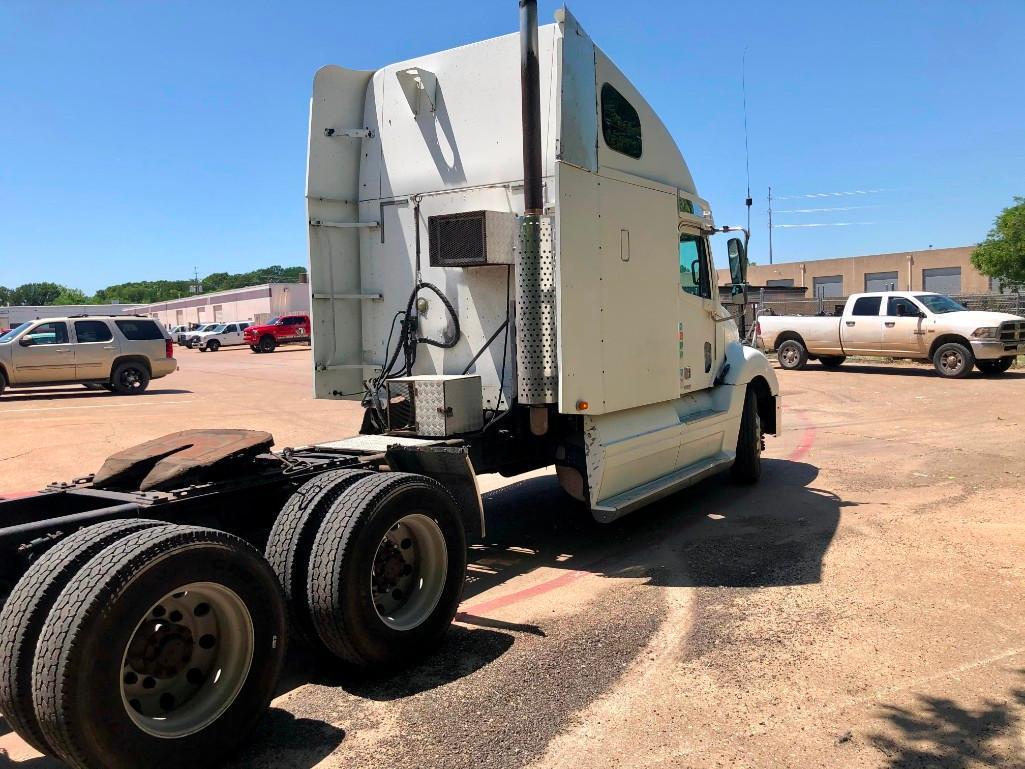 2002 Freightliner Columbia 120 Truck, VIN # 1FUJA6CG02PJ02639