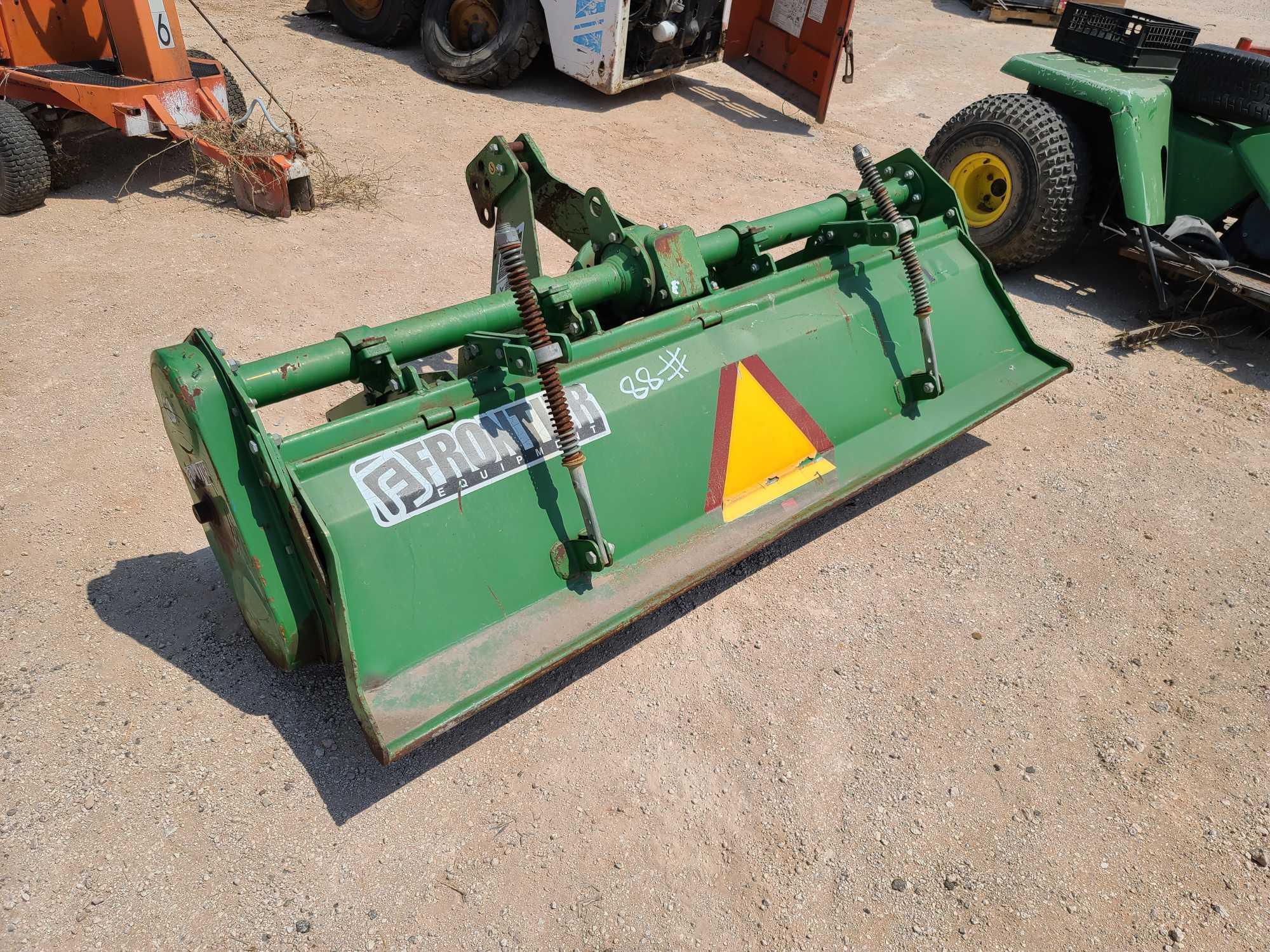 JOHN DEERE 3 POINT ROTARY TILLER