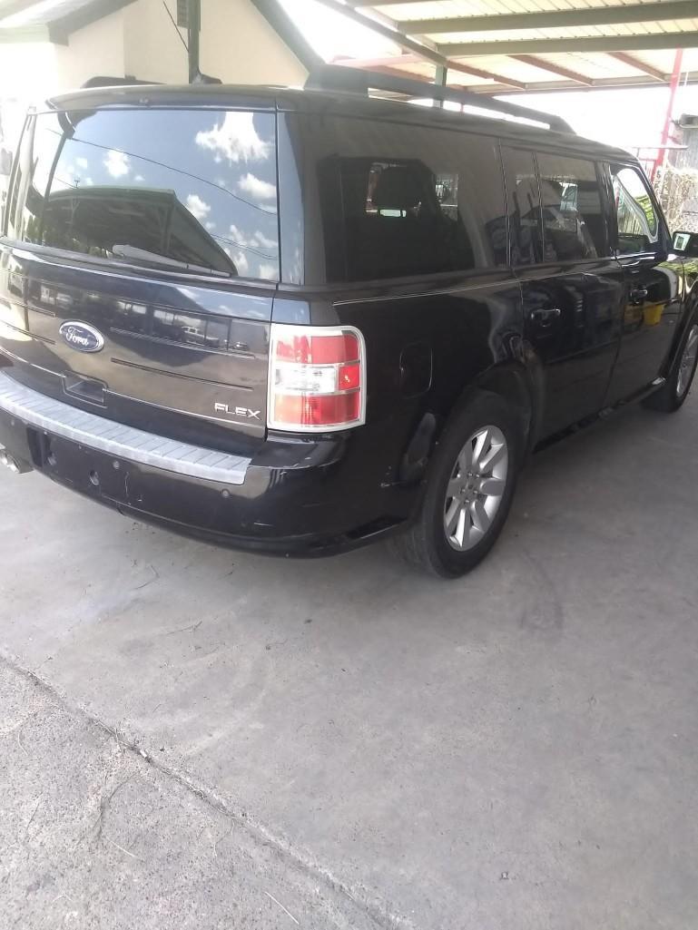 2009 Ford Flex Multipurpose Vehicle (MPV), VIN # 2FMDK51C39BA29145