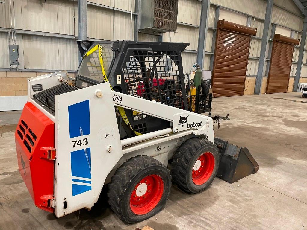 Bobcat 743 Skid Steer