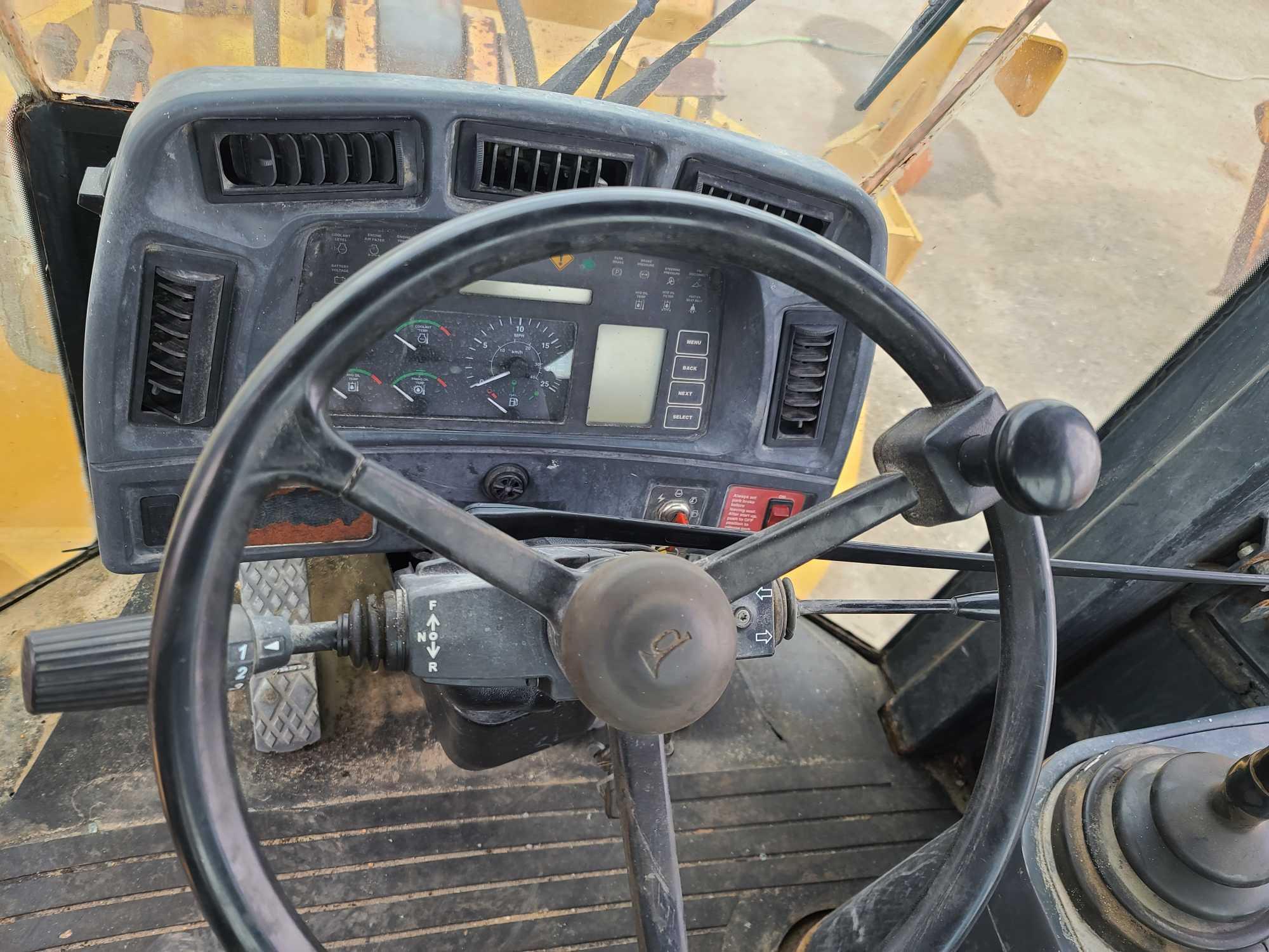 John Deere 624 H Wheel Loader