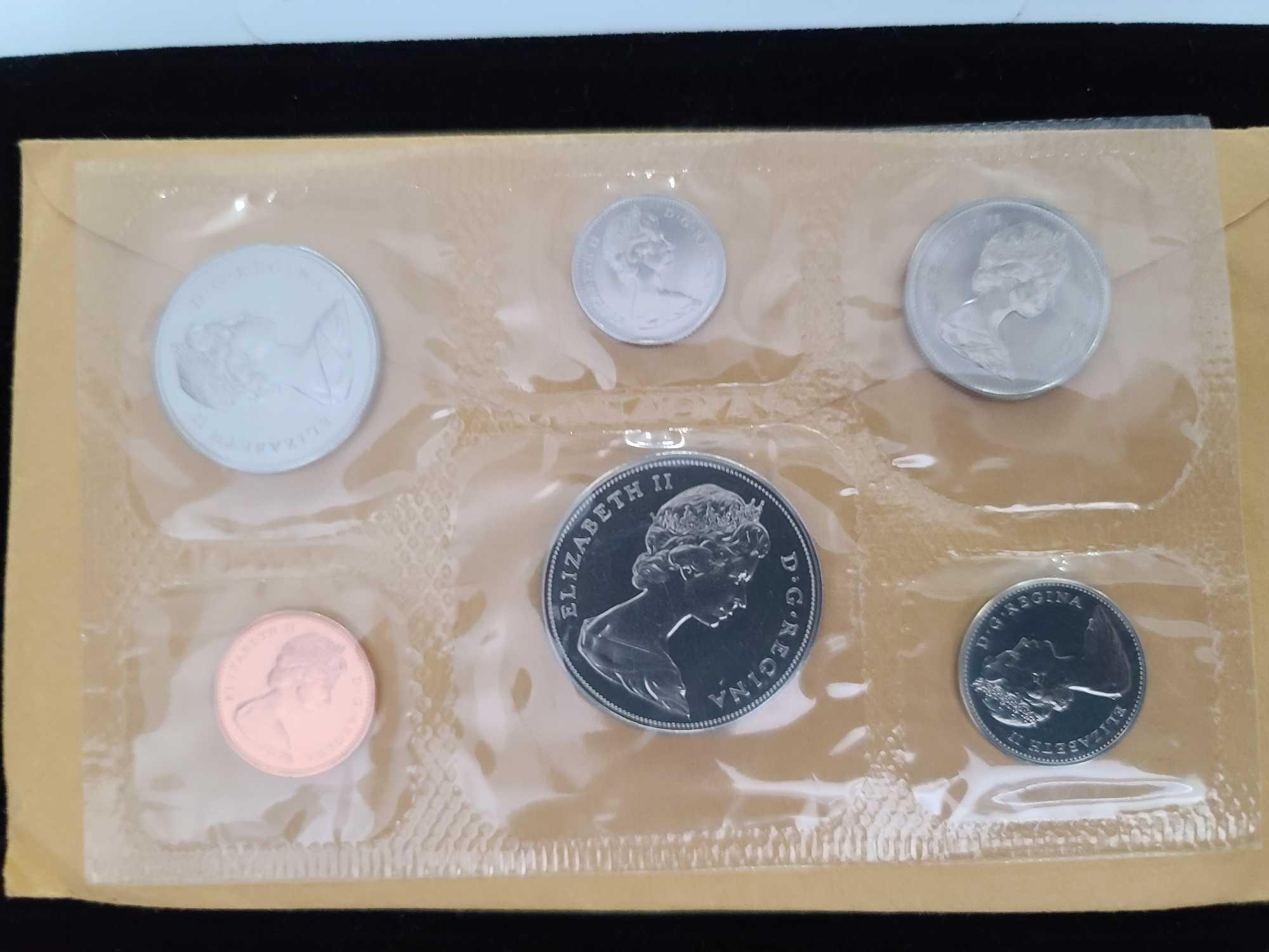 Group of Foreign Coins, ''1977'' Great Britain Commemorative Coin Honoring Queen Elizabeth II,